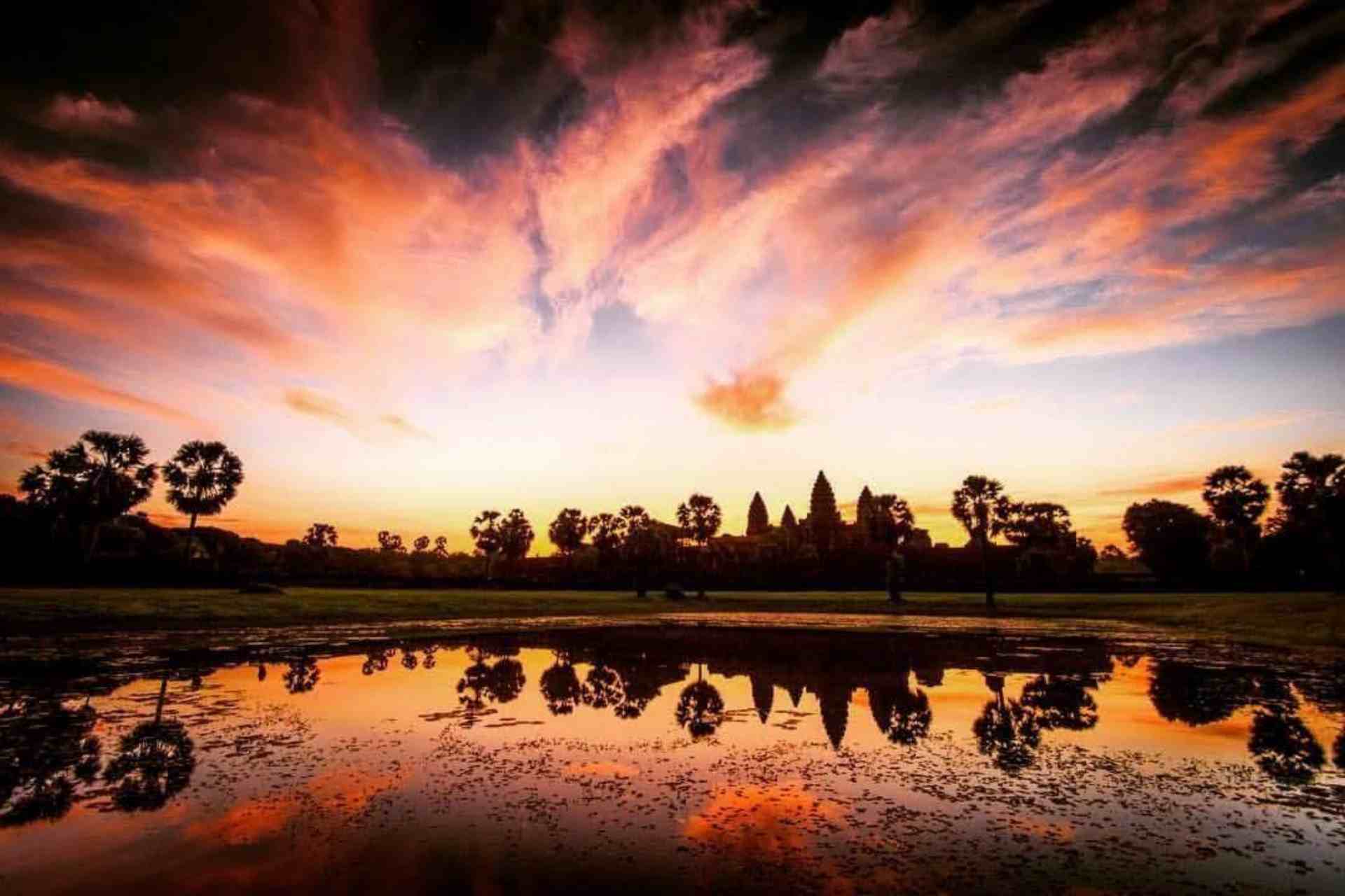 The honeymoon escape tour package offers six days of pure bliss in Siem Reap.