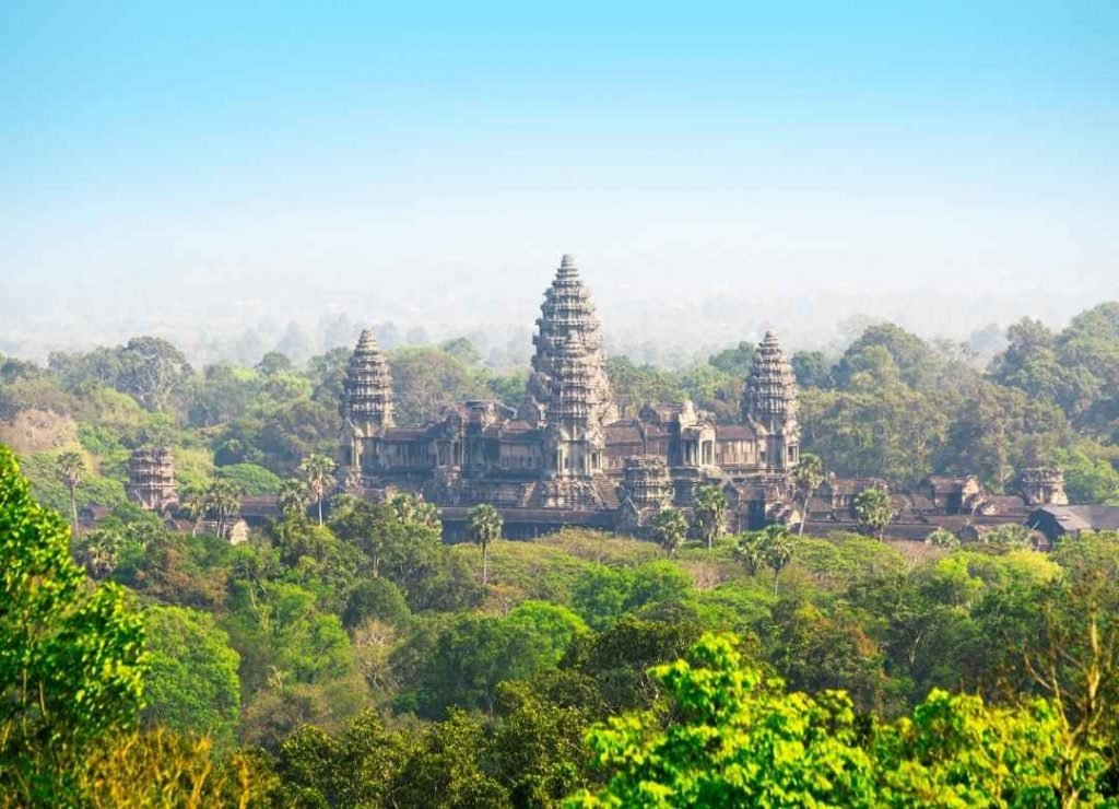 According to a Tripadvisor press release, a three-day discovery tour of Angkor in Siem Reap Cambodia has won the World's Top Luxury Tour Award.