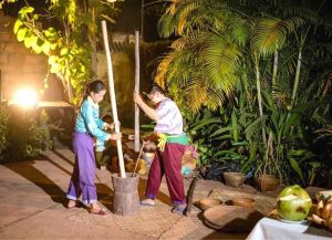 Mini-festivals at the district level are encouraged in Siem Reap. There will be more cultural mini-festivals at the district level in Siem Reap.