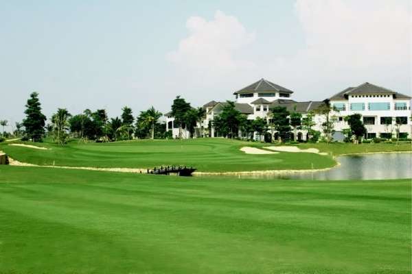 Booyoung Golf and Country Club and the facilities